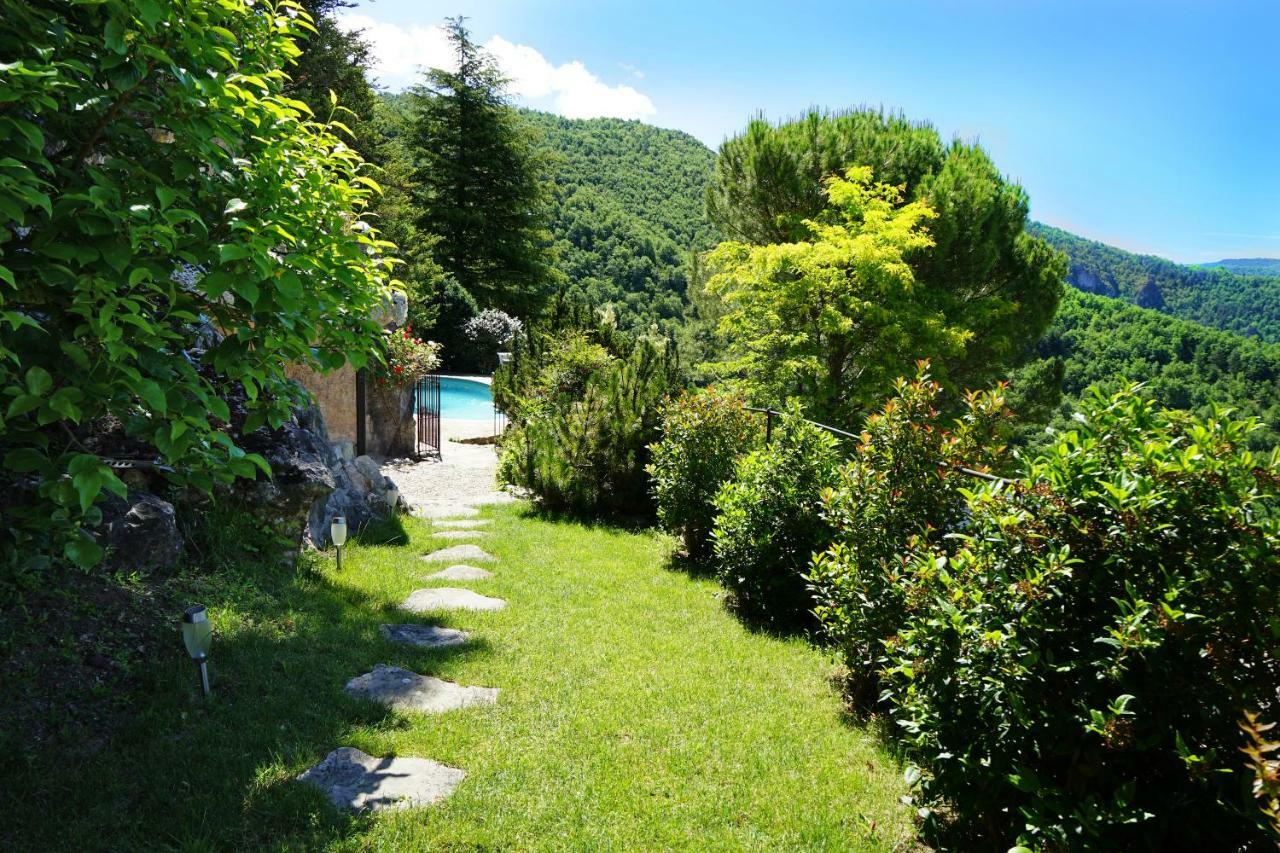 Le Colombier Saint-Veran La Roque-Sainte-Marguerite Exterior photo